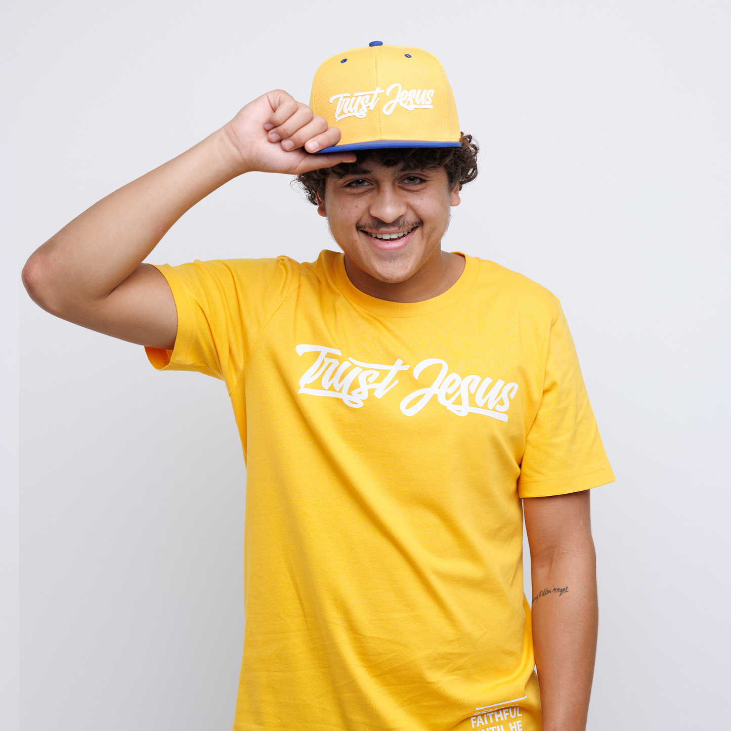 TRUST JESUS GOLD T-SHIRT